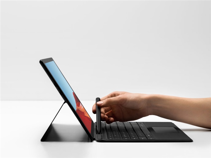微软宣布Surface Pro X将在国内上市：8488元起售