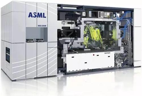 ASML披露数据：去年向中国市场共交付约140台光刻机